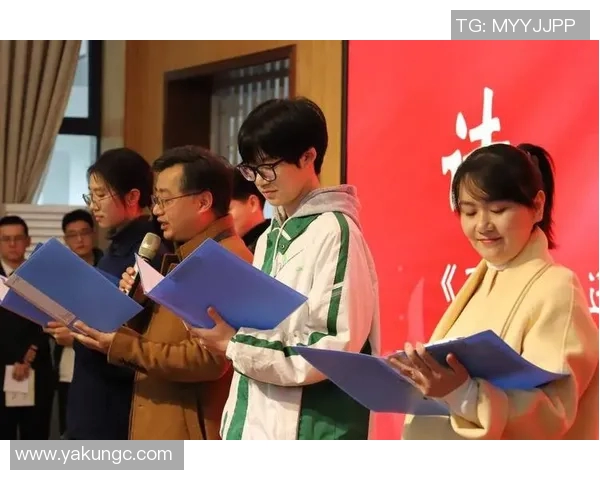 上海排球队逆袭之路揭秘：从低谷到巅峰的奋斗与荣耀