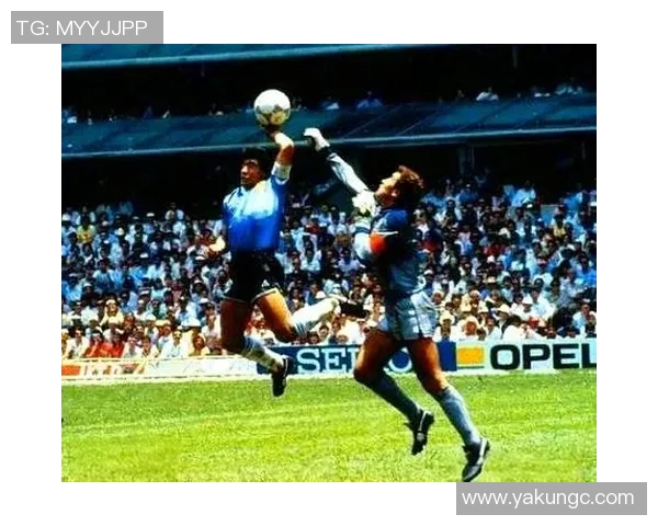 超级犯规足球明星背后的故事与传奇人生揭秘