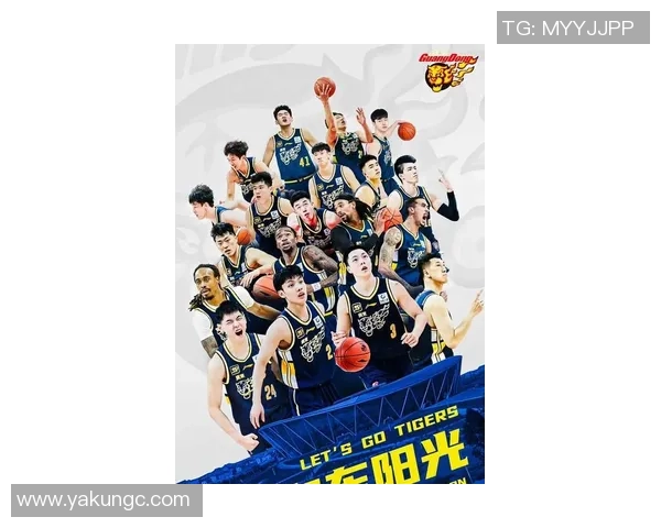 广州足球明星队最新阵容揭晓球迷期待新赛季精彩表现 广州足球明星队最新阵容揭晓球迷期待新赛季精彩表现