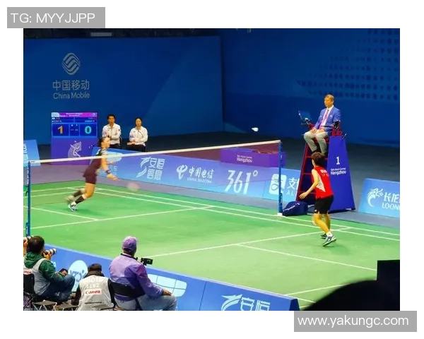 羽毛球的魅力：深入了解杭州羽毛球队的极速对决与训练秘辛